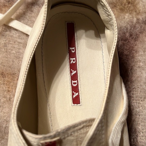 Prada shoes - Picture 3 of 5